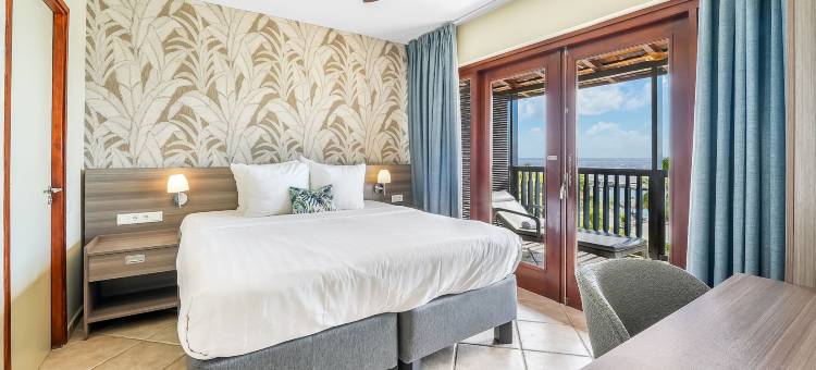 狮子海滩度假村(LionsDive Beach Resort)图片