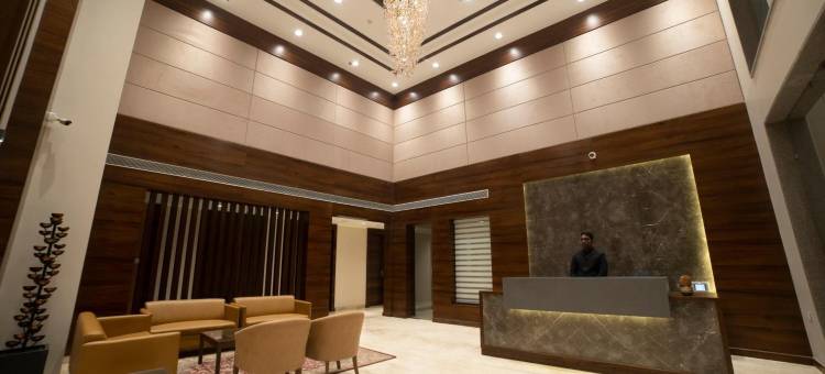 波泰尔拉詹斯阿比南丹酒店(Hotel Rajhans Abhinandan)图片