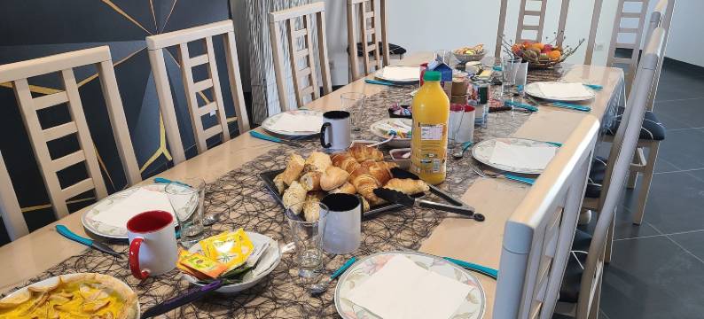 莱斯卡尔罗曼斯克(L'Escale Romanesque)图片