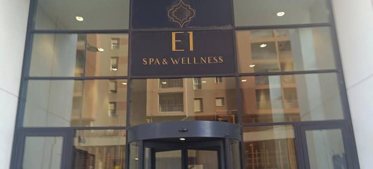 E1宽敞开间，海景和海滩景观，高楼层(E1 Spacious Studios, Sea and Beach Views, High Floor)图片