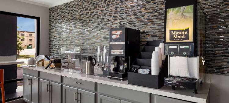 莫比尔机场大道的伊克诺旅馆(Econo Lodge Mobile Airport Blvd.)图片