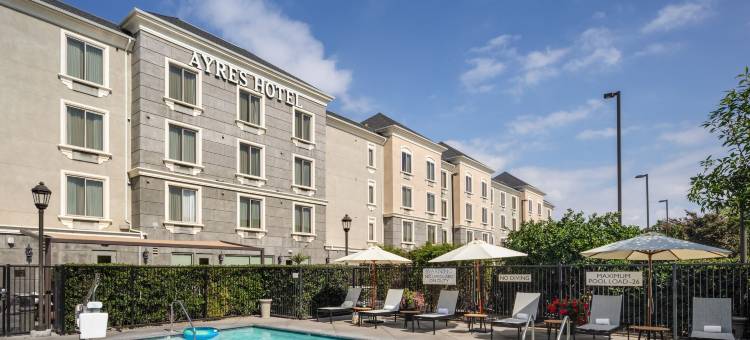 喷泉谷艾尔斯酒店(Ayres Hotel Fountain Valley - Huntington Beach)图片