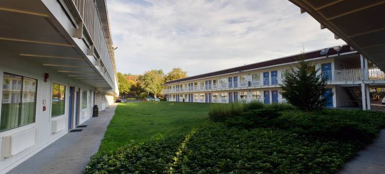 特区 - 南坎普泉6号汽车旅馆(Motel 6 Camp Springs, DC - South Camp Springs)图片