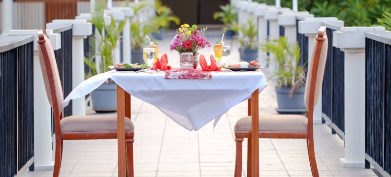 沙拉笛加埃莫里克萨里布普提酒店(D'Emmerick Salib Putih Hotel Salatiga)图片