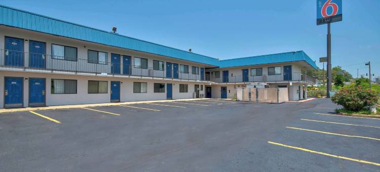拉塞尔维尔6号汽车旅馆(Motel 6 Russellville, AR)图片