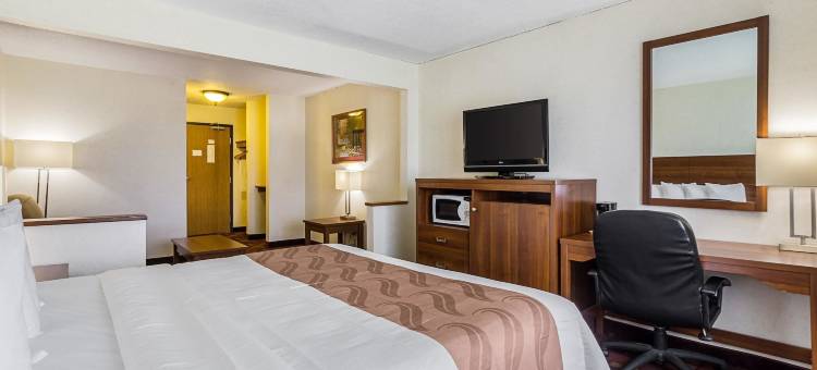 卢文 I-90 伊克诺郊外小屋(Econo Lodge Luverne I-90)图片