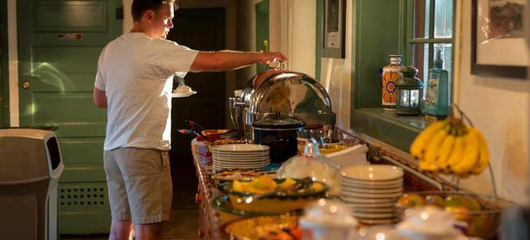 普埃布罗旅舍(El Pueblo Lodge)图片