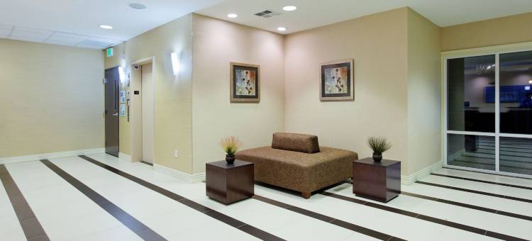 贝尼西亚智选假日酒店(Holiday Inn Express Benicia)图片