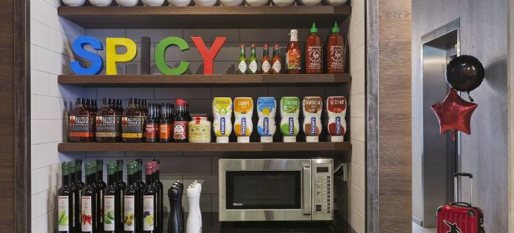 洛桑市 Moxy 酒店(Moxy Lausanne City)图片