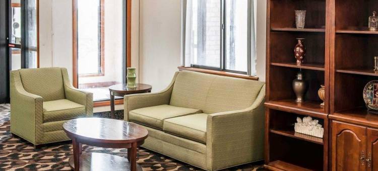 莱巴嫩I-65凯艺套房酒店(Quality Inn & Suites Lebanon I-65)图片