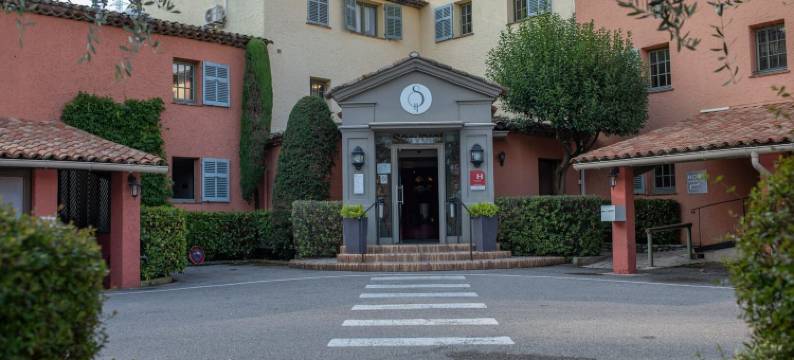 瑟沃特尔卡斯塔尼尔酒店(Servotel Castagniers)图片