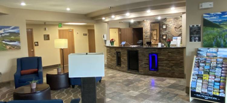 甘尼森克雷斯特德比特舒适套房酒店(Comfort Inn & Suites Gunnison-Crested Butte)图片