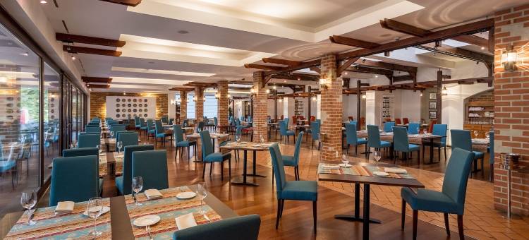 温德姆华美达布加勒斯特公园酒店(Ramada by Wyndham Bucharest Parc)图片