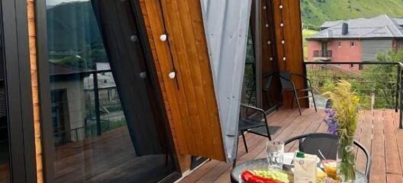 卡兹别基金字塔(Paradise Kazbegi)图片