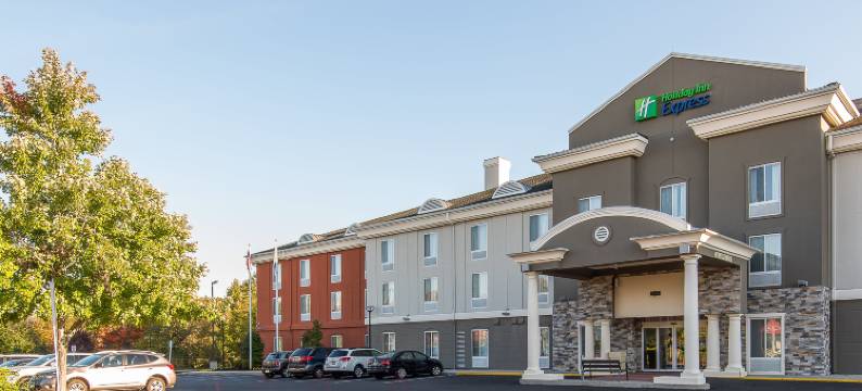 洲际酒店集团旗下智选假日酒店及套房费城 - 芒特劳雷尔(Holiday Inn Express & Suites PHILADELPHIA - MT. LAUREL by IHG)图片