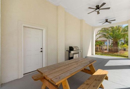 Surf And Sound 6 Bedroom Home Hotel Overview