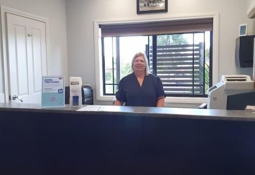 Golden Reef Motor Inn Hotel Overview