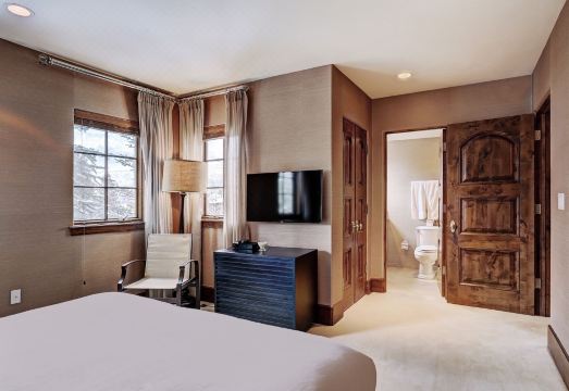 Gorgeous 5 Bedroom Private Chalet in Vail Village by RedAwning Hotel Overview