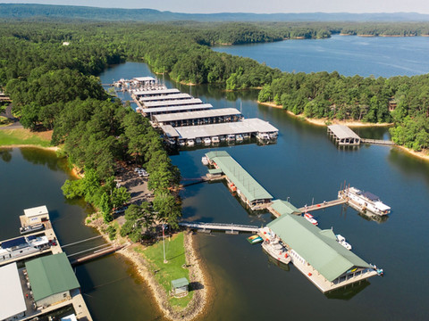 Forest View, Log-Sided Two Bedroom, Two Bath Condo on Lake Ouachita. 2 Condo by Redawning