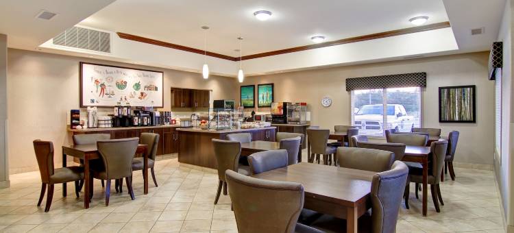 艾斯特哈兹卡纳尔塔酒店(Canalta Hotel Esterhazy)图片