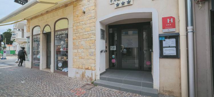 假日和工作酒店(Holidays & Work Hotel)图片