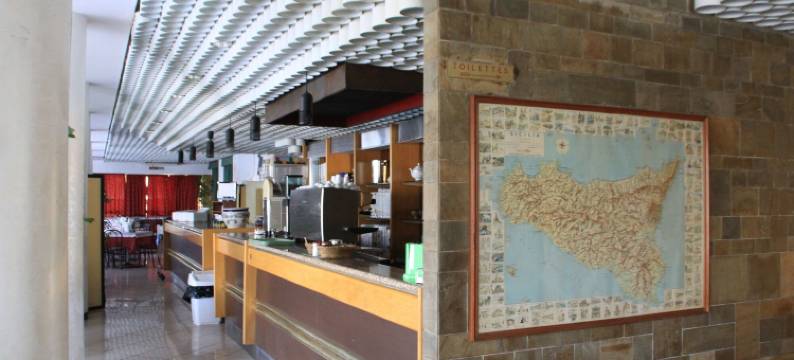 西雷诺酒店(Hotel Sileno)图片