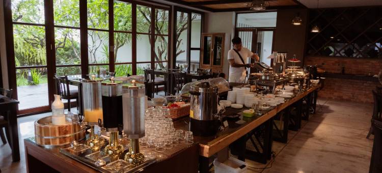 奈亚酒店(Nai Ya Hotel)图片