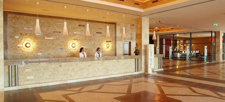 里尔滨海酒店及水疗中心(Real Marina Hotel & Spa)图片