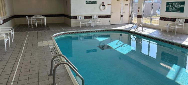 奥瓦通纳丽怡酒店(Country Inn & Suites by Radisson, Owatonna, MN)图片