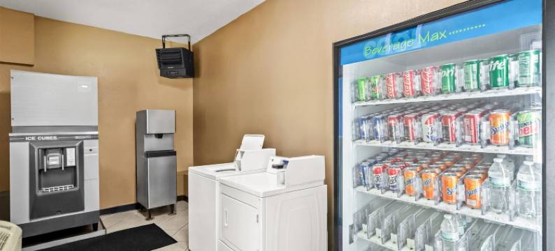 俄亥俄辛辛那提/斯普林代尔温德姆速 8 酒店(Super 8 by Wyndham Cincinnati/Springdale Oh)图片