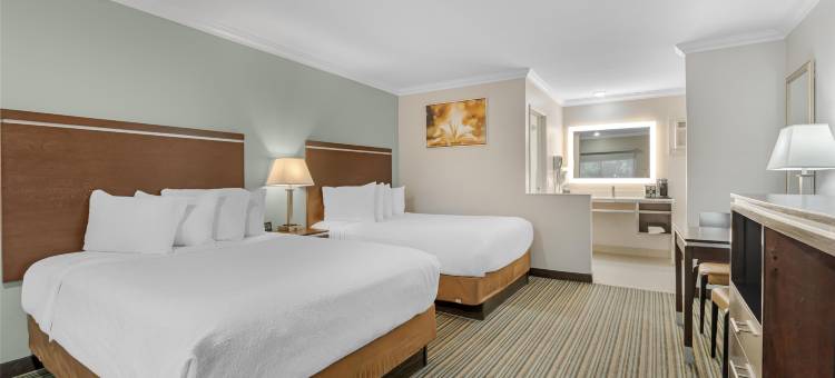 礼遇贝斯特韦斯特酒店(Best Western Courtesy Inn - Anaheim Park Hotel)图片