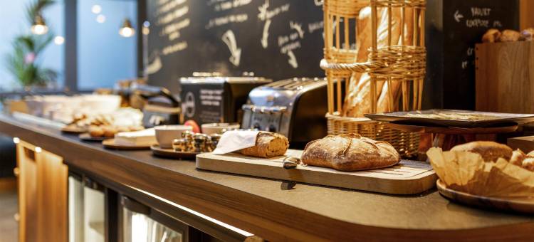 宜必思尚品圣艾蒂安沙托克火车站酒店(Ibis Styles Saint Etienne Gare Châteaucreux)图片