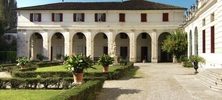 Villa in Venice with Private Pool & Park图片
