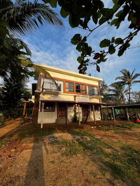 Mermaid Beach ResortOver view