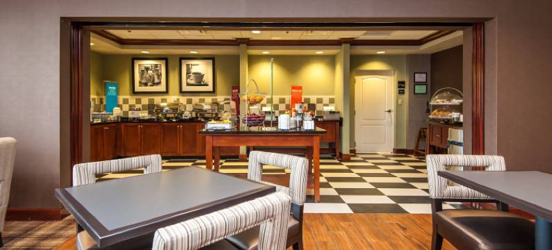 希尔顿欢朋酒店-南金斯敦(Hampton Inn South Kingstown-Newport Area)图片