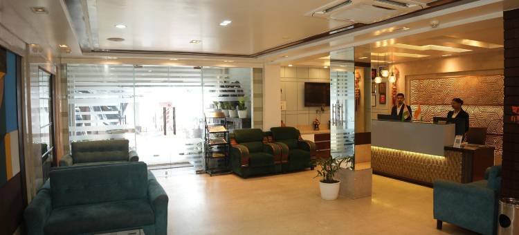 杰坦加利国际酒店(Hotel Geetanjali International)图片