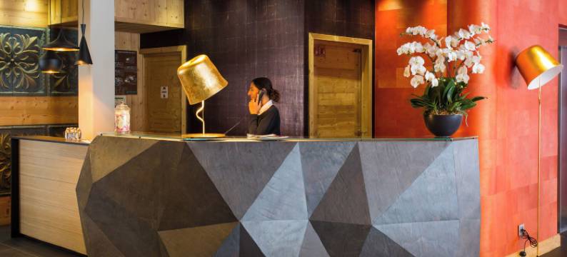 塔吉·马赫酒店由莱斯伊坦克尔斯提供(Hôtel Taj-I Mah by les Etincelles)图片