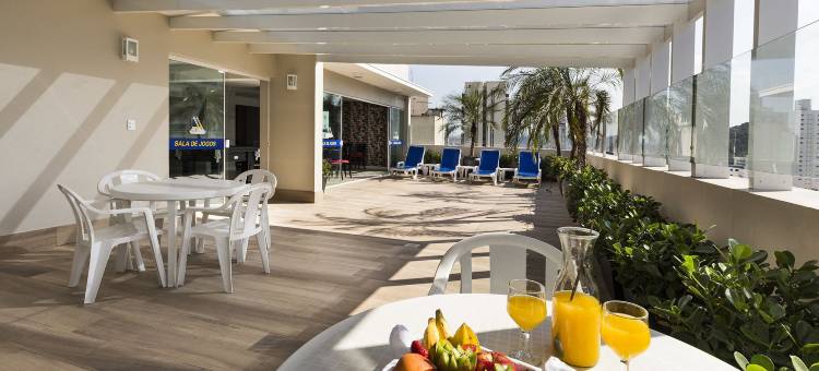 坎布里乌广场酒店(Hotel Plaza Camboriú)图片