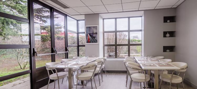 塞尔吉蓬图瓦兹中心美居酒店(Hôtel Mercure Cergy-Pontoise Centre)图片