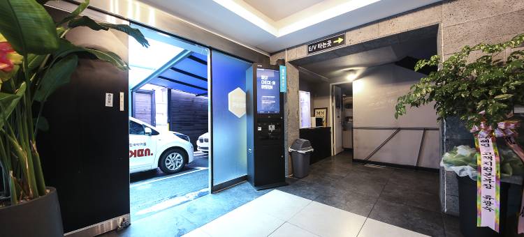 昌原明西东酒店Bucks(Changwon Myeongseo-Dong Hotel Bucks)图片