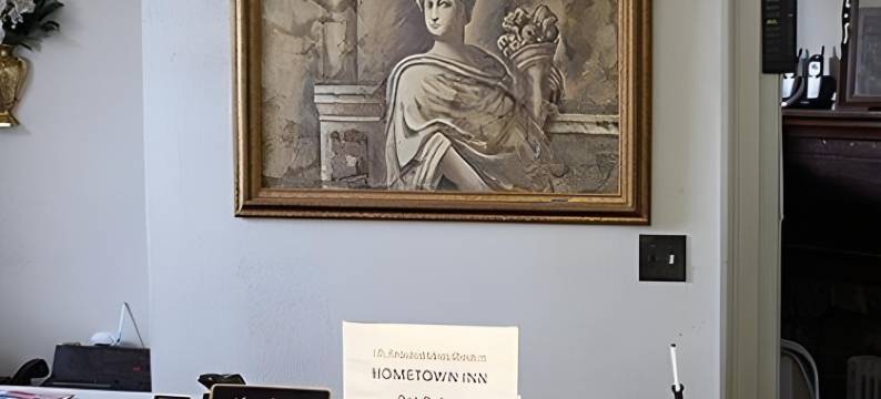 斯汤顿故乡旅馆(Hometown Inn Staunton)图片