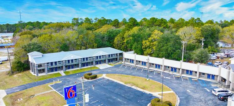 格鲁吉亚莫尔特里 6 号汽车旅馆(Motel 6 Moultrie, GA)图片