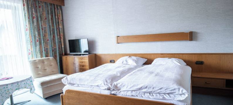 贾格霍夫乡村酒店(Landhotel Jägerhof & Restaurant & Biergarten)图片