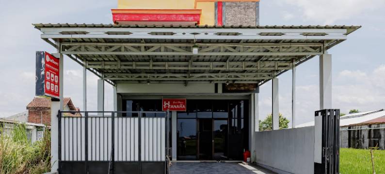 RedDoorz Near Dr Oen Solo Baru Hospital图片