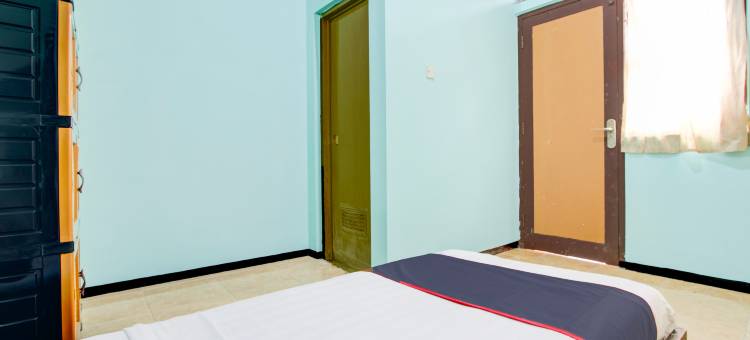 普禾科托酒店，靠近普禾科托广场(原拉尼亚旅馆)(Hotel O Purwokerto Near Alun Alun Purwokerto Formerly Guest House Rania)图片