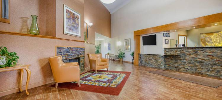 戴维森贝斯特韦斯特酒店(Best Western Davison Inn)图片