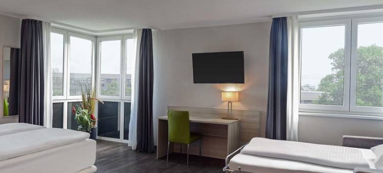 克雷菲尔德-南德 B&B 酒店(B&B HOTEL Krefeld-Süd)图片