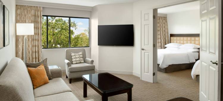 奥兰多机场喜来登套房酒店(Sheraton Suites Orlando Airport)图片