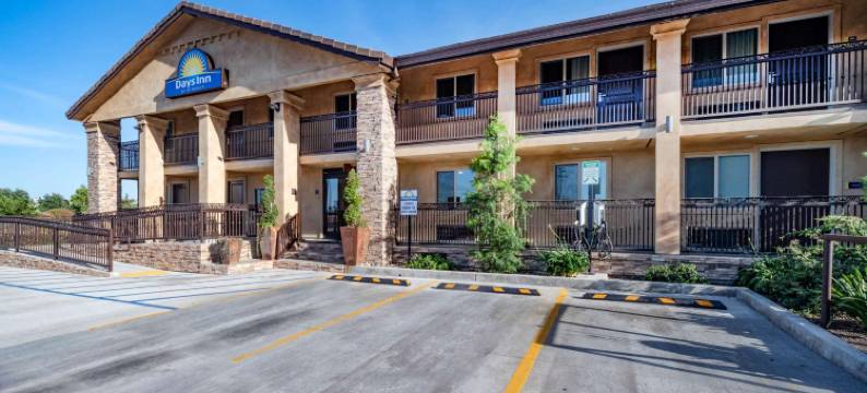 温德姆戴斯酒店加尔特/埃尔克格罗夫南(Days Inn by Wyndham Galt/Elk Grove South)图片