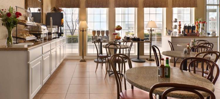 摩塞斯莱克温德姆华美达酒店(Ramada by Wyndham Moses Lake)图片